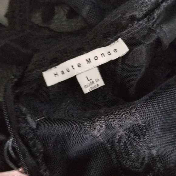 Haute Monde Black Floral Lace Boho Mini Dress Plunge Neckline Women's Large NWT. - Picture 11 of 13